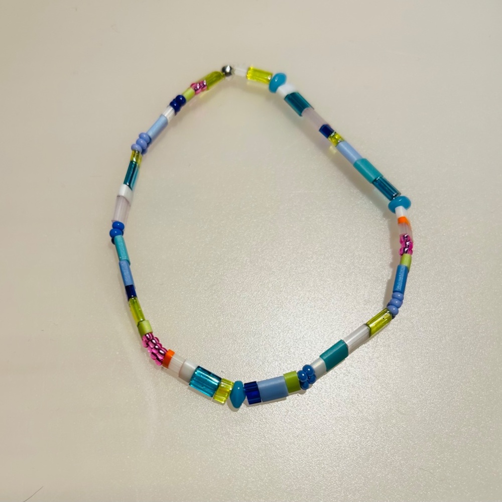 Tila Bracelet in Pretty Spring Colored Glass Beads & stretchy cord - Picture 2 of 5